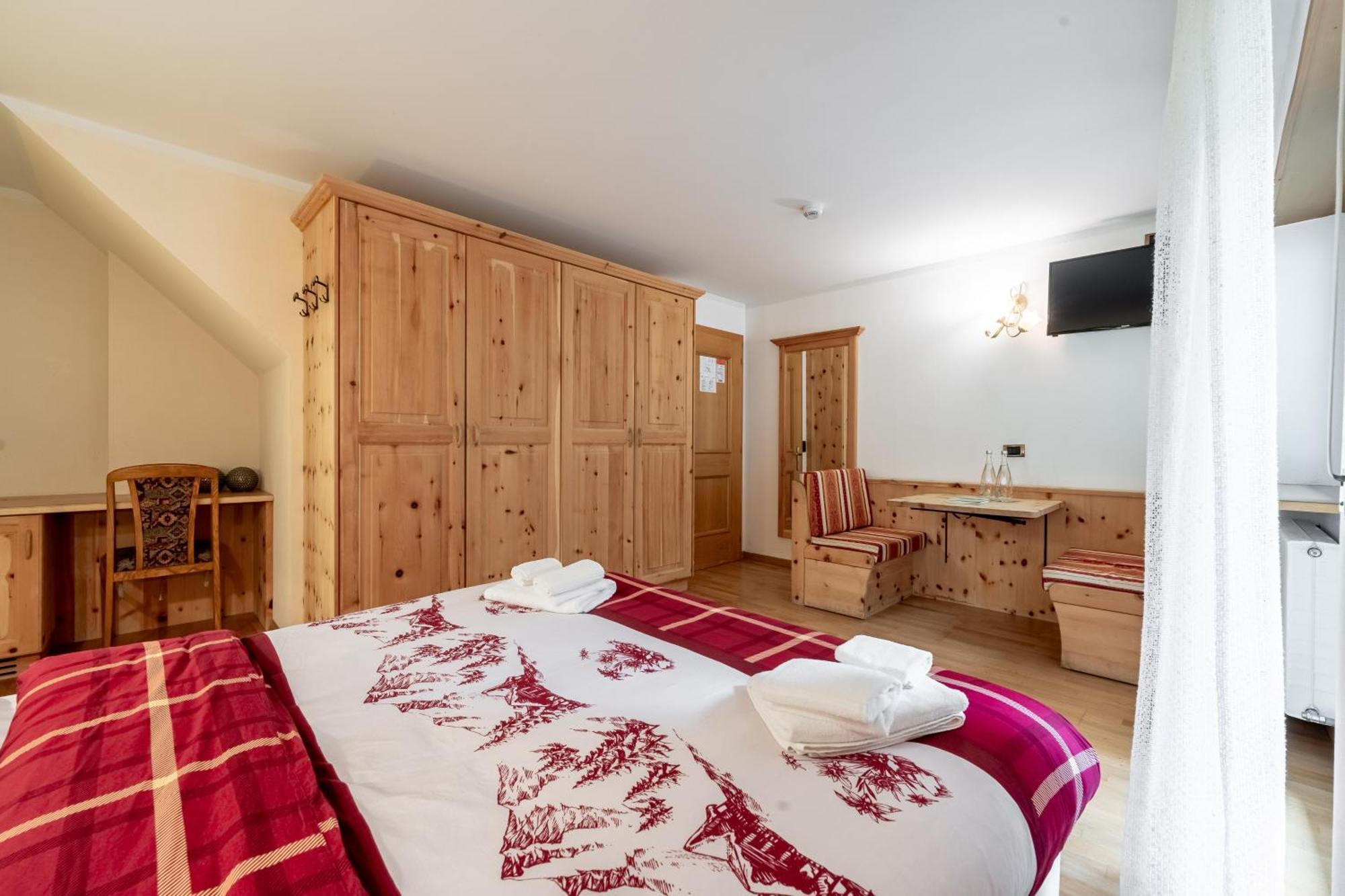 Hotel Villetta Maria Cottage Канацеї Екстер'єр фото