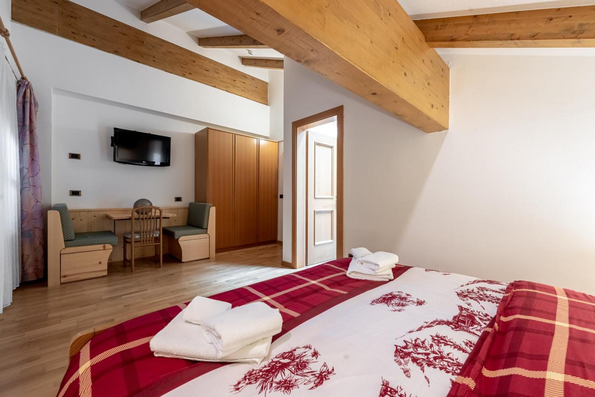 Hotel Villetta Maria Cottage Канацеї Екстер'єр фото